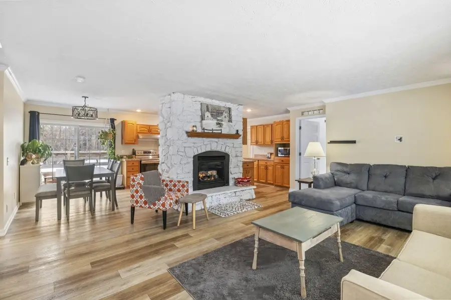 2962 E 850 N, La Porte, IN 46350 - Image #3