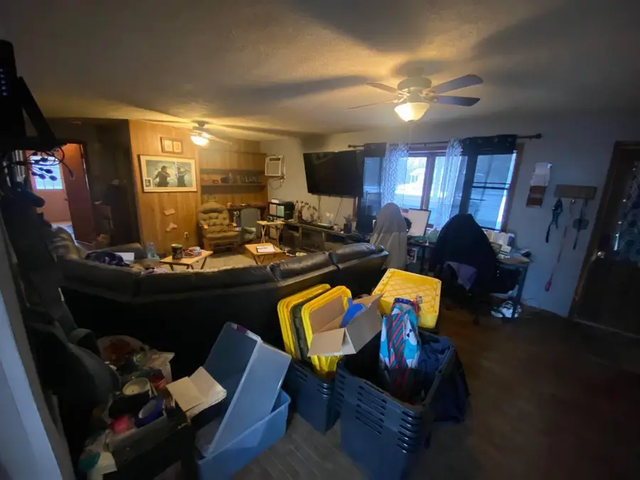 203 Kentucky Street, Attica, IN 47918 - #3