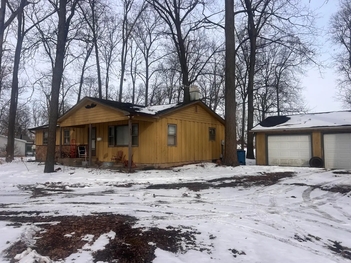 645 S 150 E, Kouts, IN 46347 - #1