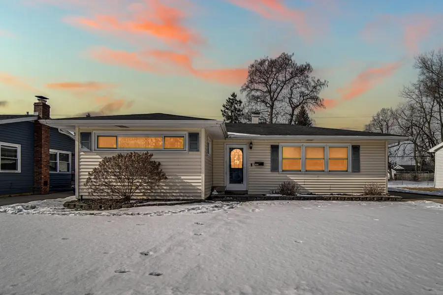 7742 Catalpa Avenue, Hammond, IN 46324 - #3