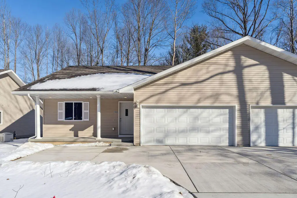 1524 Woodland Avenue, Michigan City, IN 46360 - #1