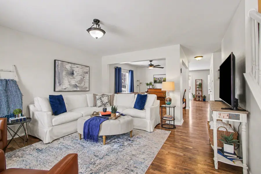 756 Mill Crossing, Valparaiso, IN 46385 - Image #3