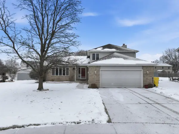 713 N Robin Court, Griffith, IN 46319