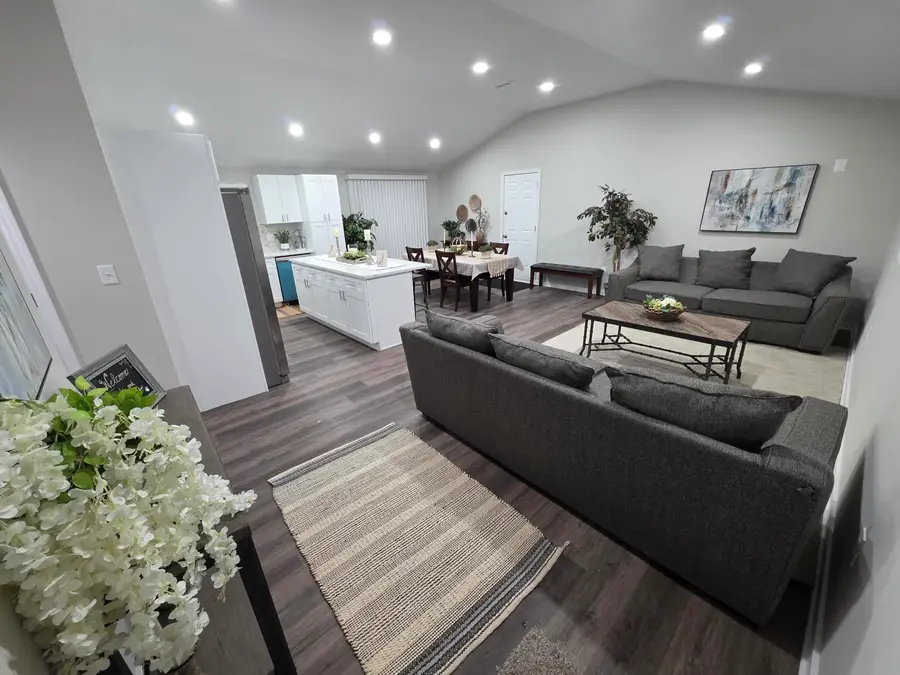 15808 Hendricks Street, Lowell, IN 46356 - Image #2