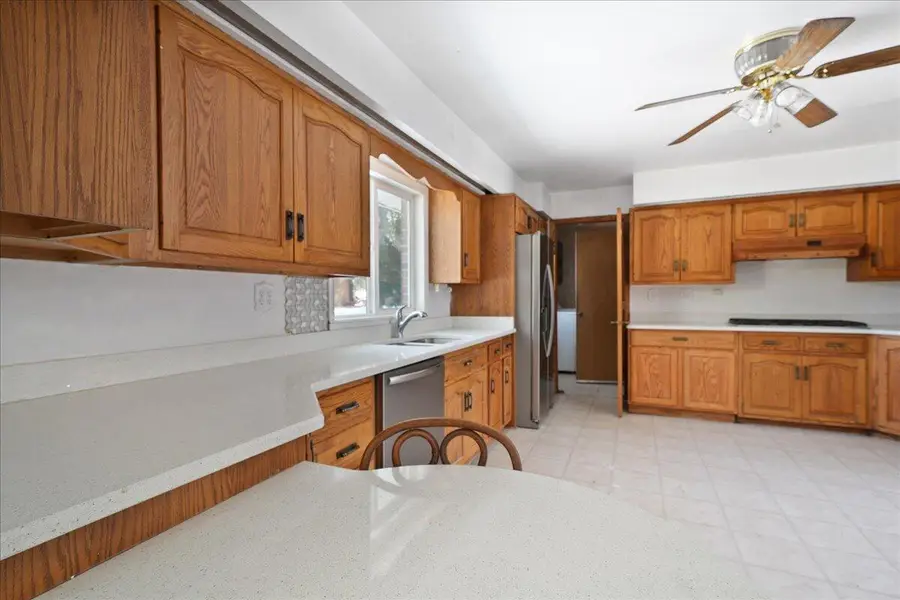 285 N 600 W, Valparaiso, IN 46385 - #3