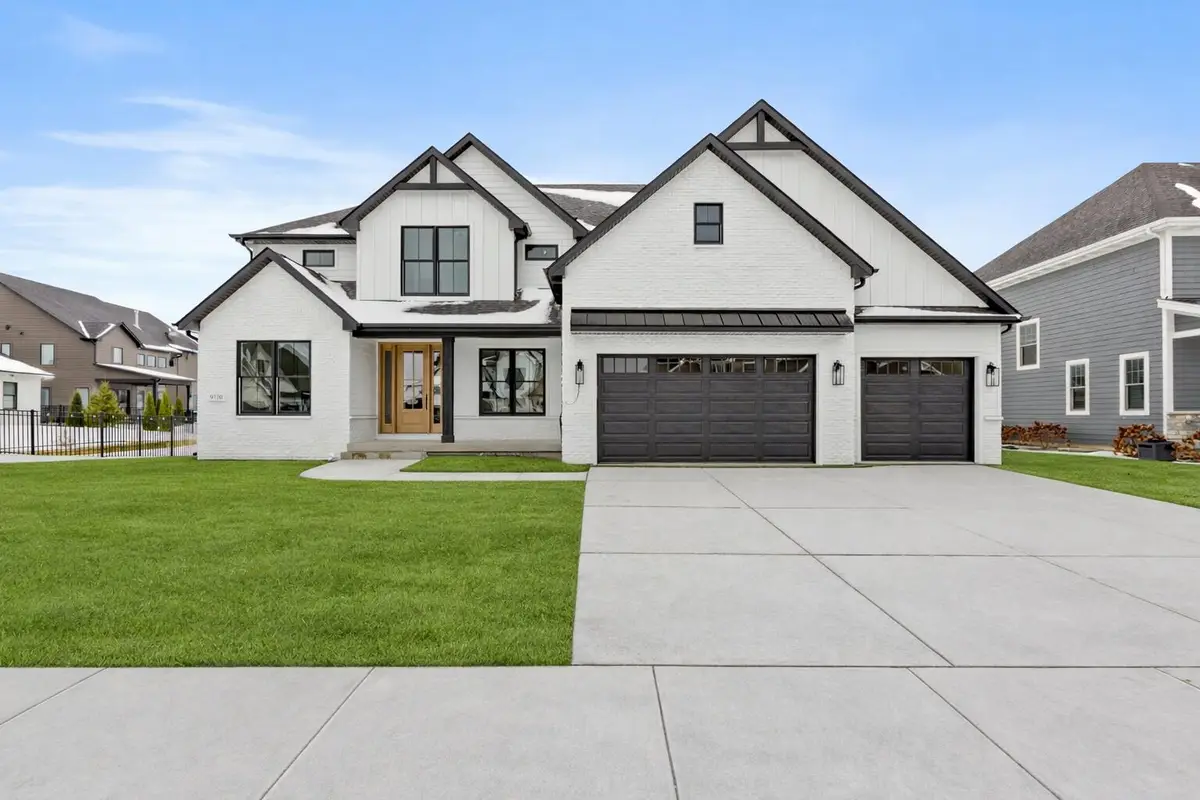 9720 Dunegrass Way, Saint John, IN 46373 - #1