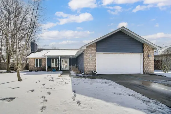 2545 Tulip Lane, Hobart, IN 46342