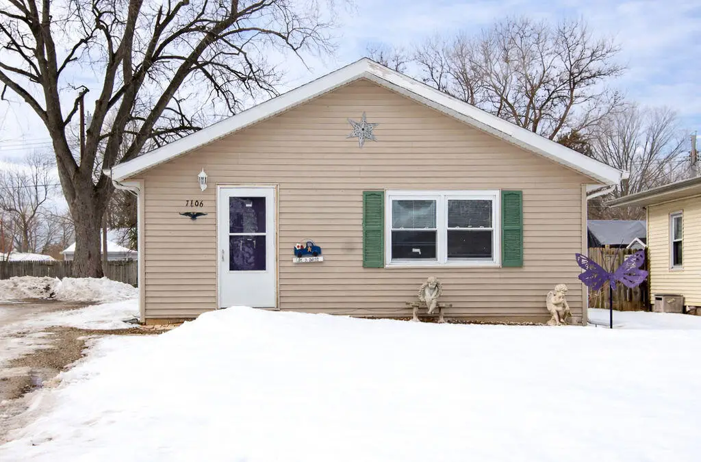 1606 Farrand Avenue, La Porte, IN 46350 - #1