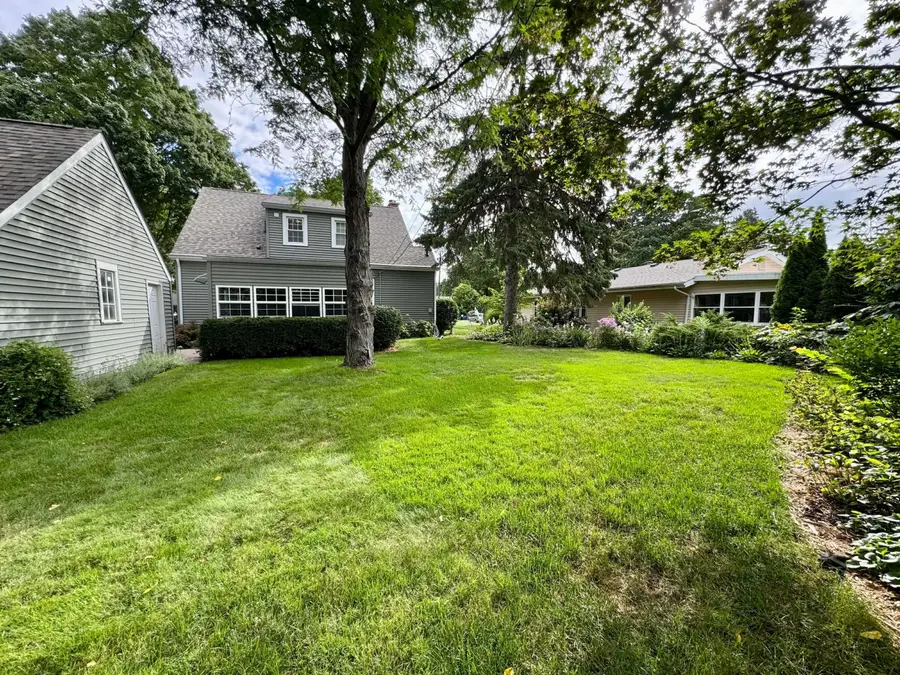 1612 Richards Street, La Porte, IN 46350 - #2