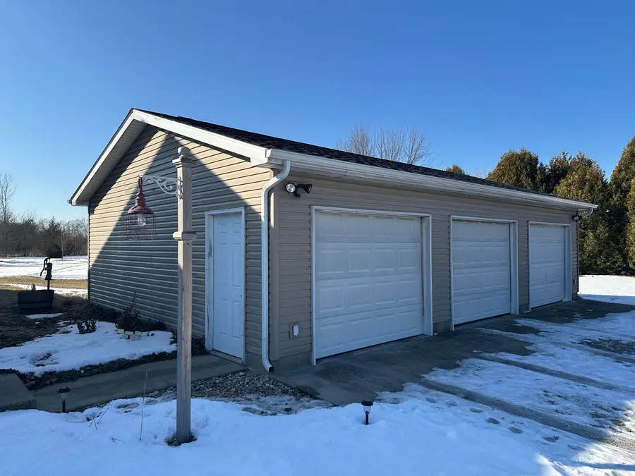 2645 E 525 S, Knox, IN 46534 - #2