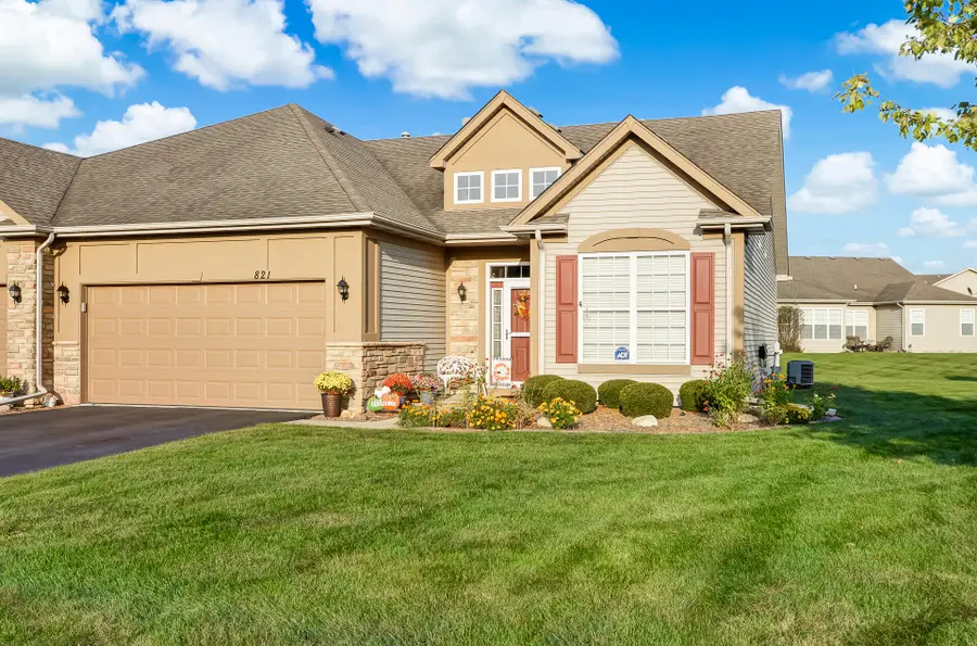 821 Grand Haven Way, Schererville, IN 46375 - #2