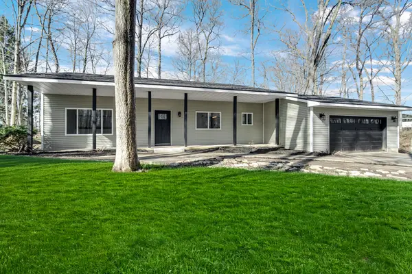 3005 Silhavy Road, Valparaiso, IN 46383