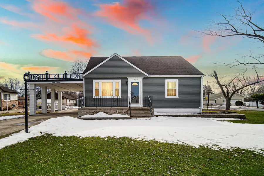 1119 W 38th Place, Hobart, IN 46342 - #2