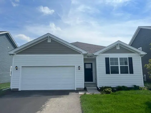 7641 W 105th Place, St. John, IN 46307