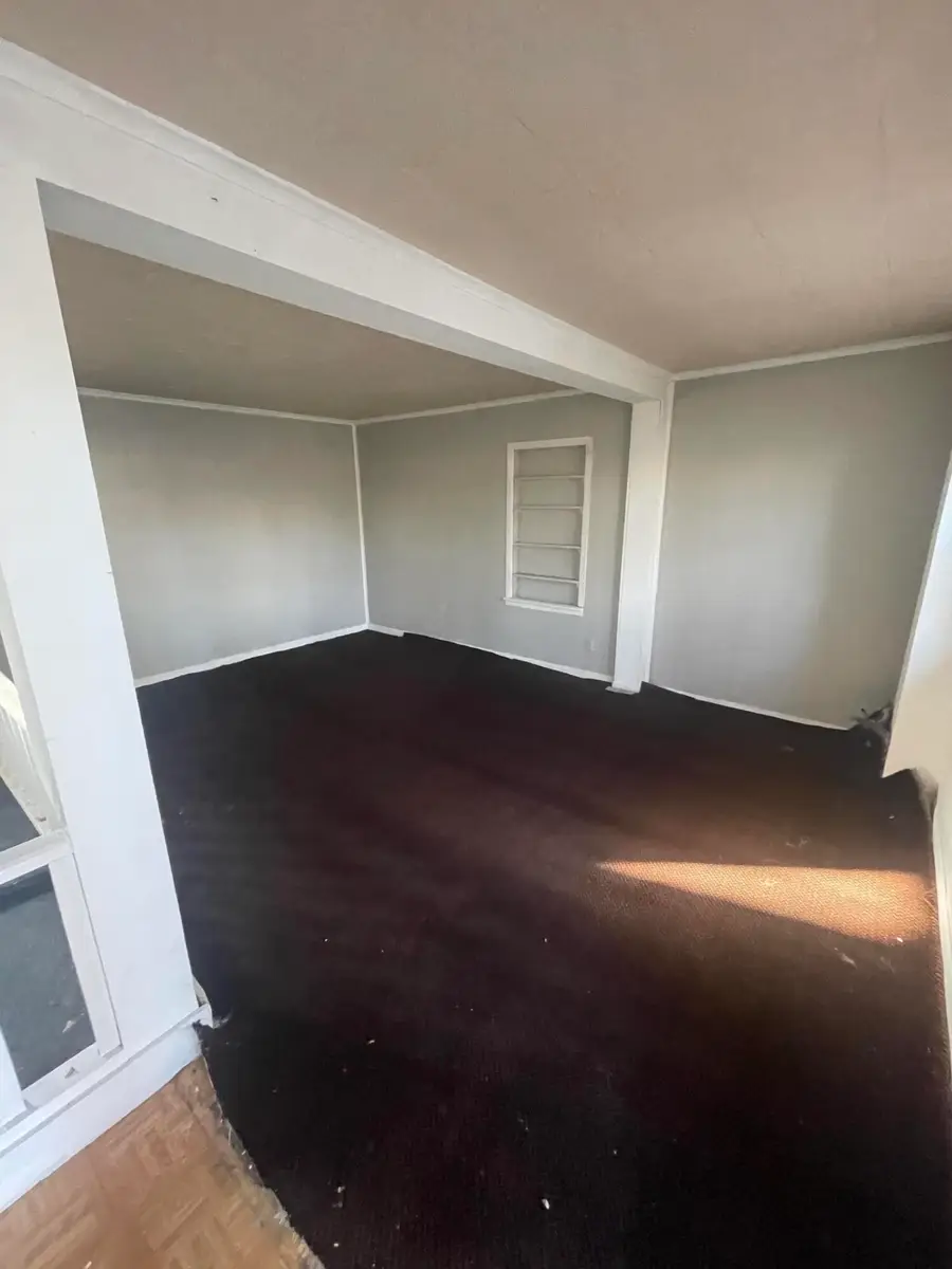 404 Park Avenue, Wheeler, IN 46393 - #2