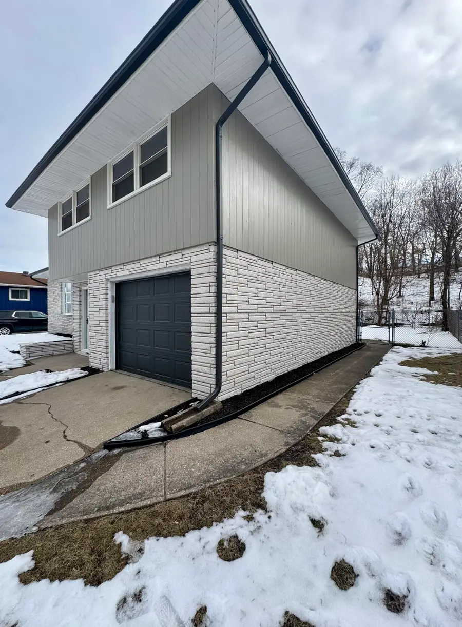 8611 Lakewood Avenue, Gary, IN 46403 - #3