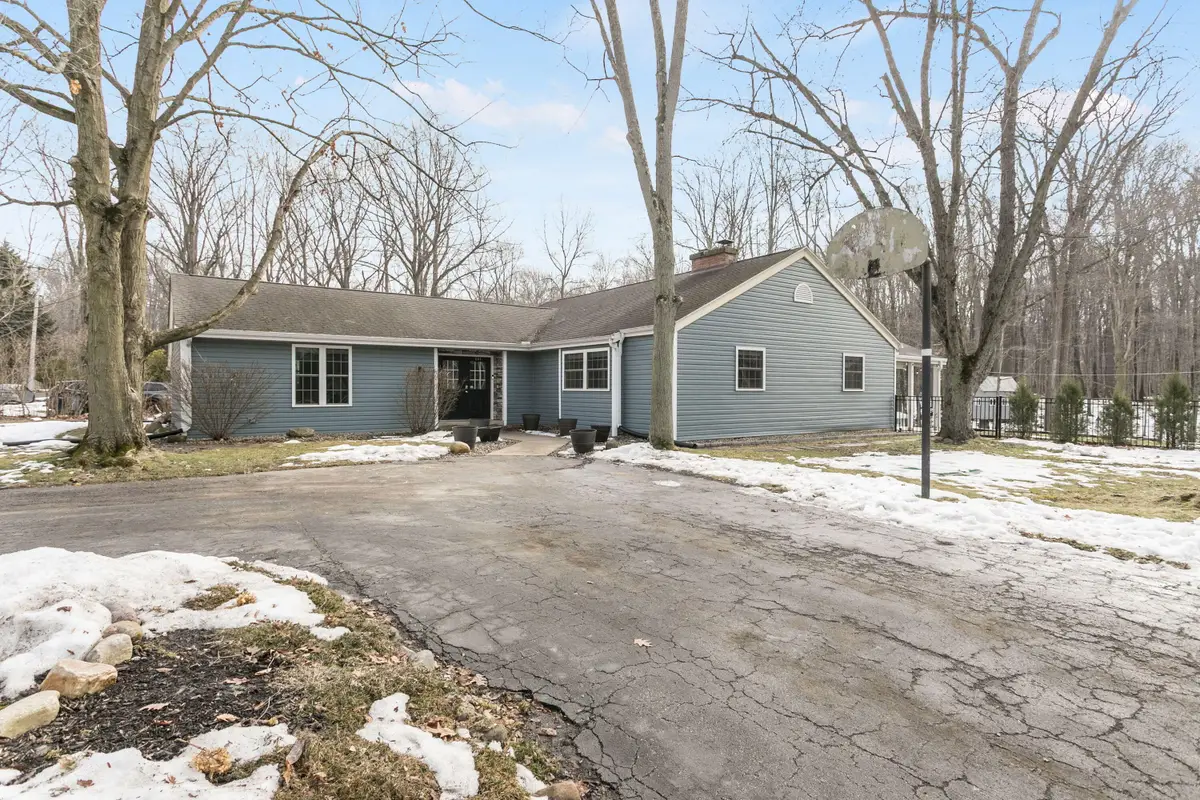 404 Golfview Road, Michigan City, IN 46360 - #1