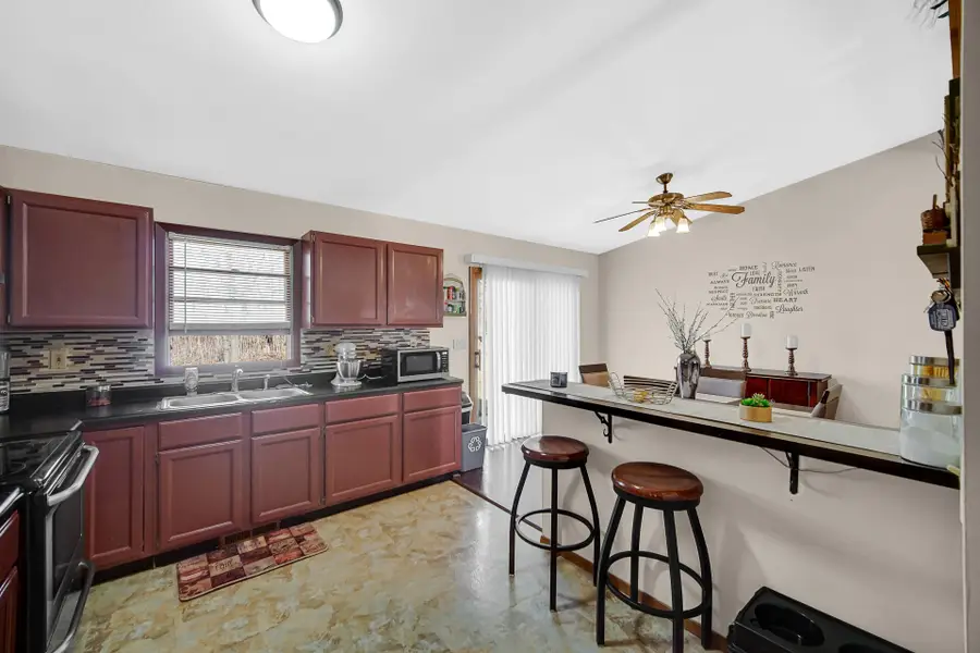 407 Aspen Street, Hebron, IN 46341 - #3