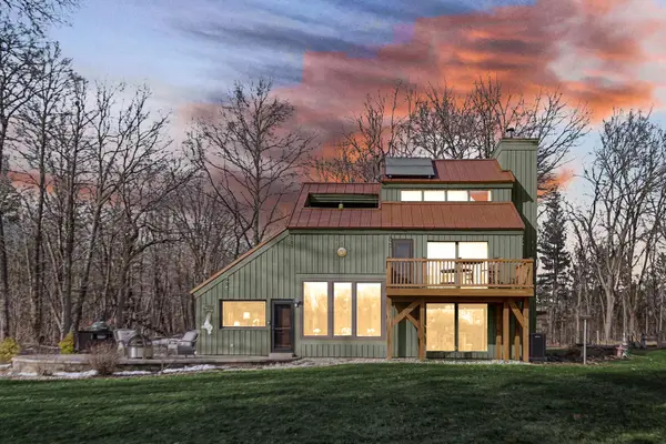 539 N 300 E, Valparaiso, IN 46383