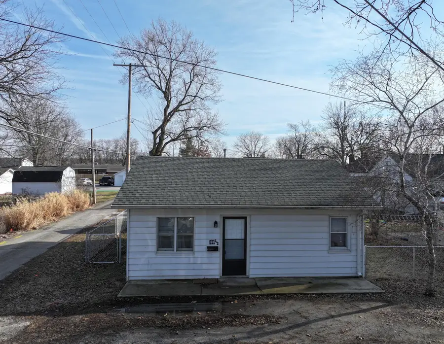 621 1/2 S Monticello Street, Winamac, IN 46996 - #2