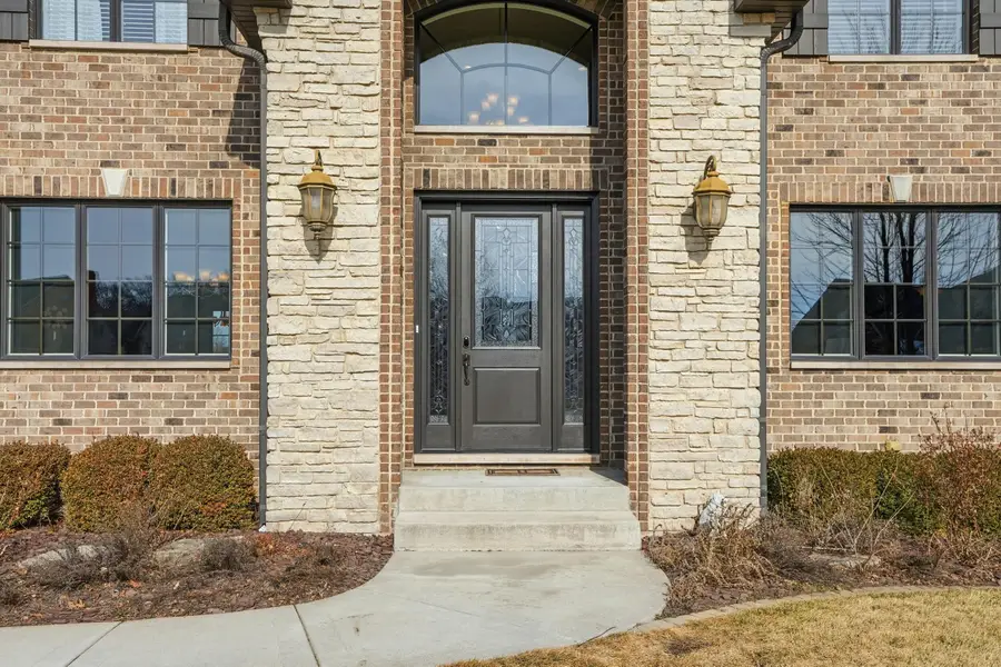 9430 Highland Court, Saint John, IN 46373 - #2