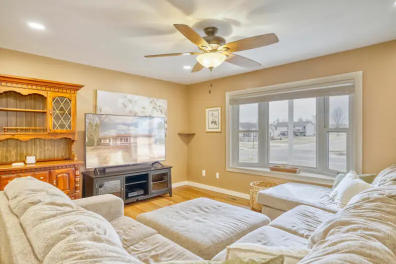 400 Woodbridge Drive, Lowell, IN 46356 - #3