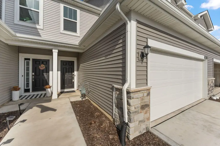 8330 Kannon Drive, Lowell, IN 46356 - #3