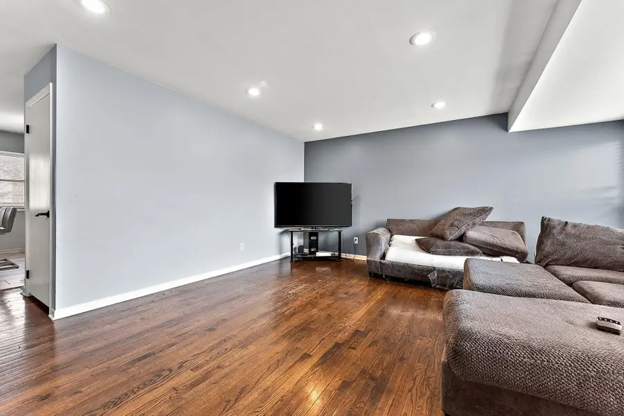 1142 W 72nd Lane, Merrillville, IN 46410 - #3