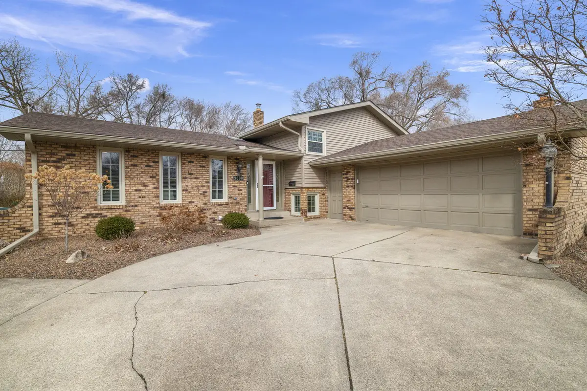 9000 Chestnut Lane, Munster, IN 46321 - #1