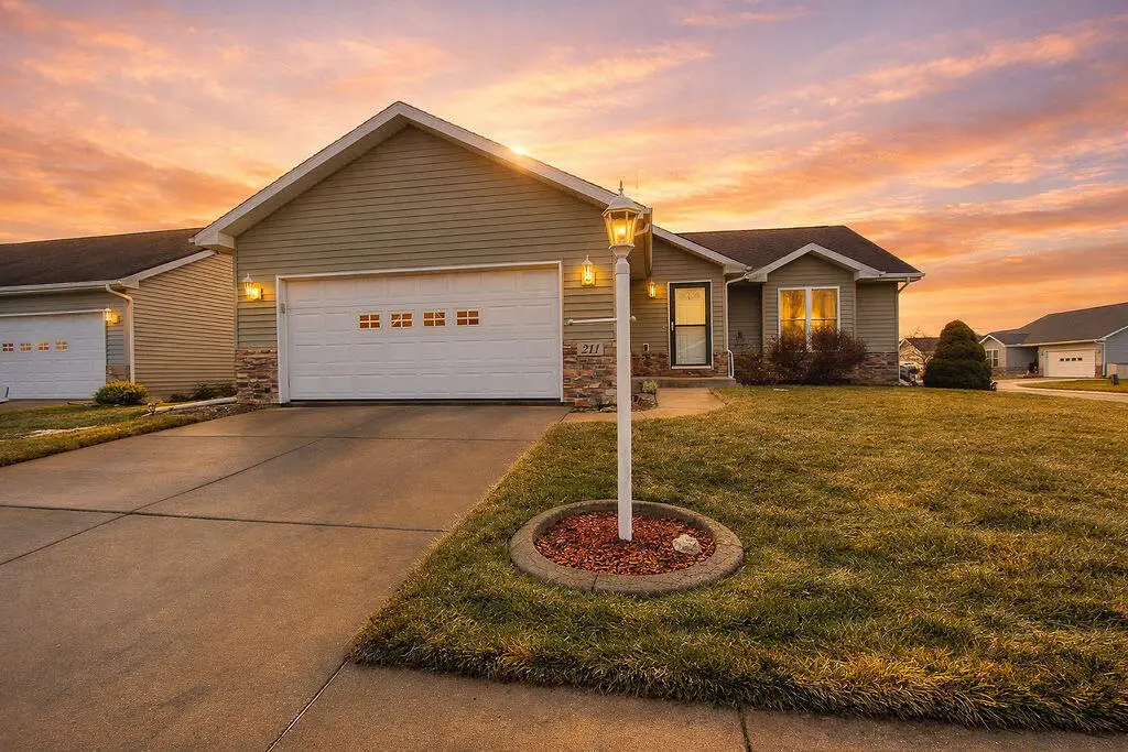 211 Whispering Boulevard, La Porte, IN 46350 - #1