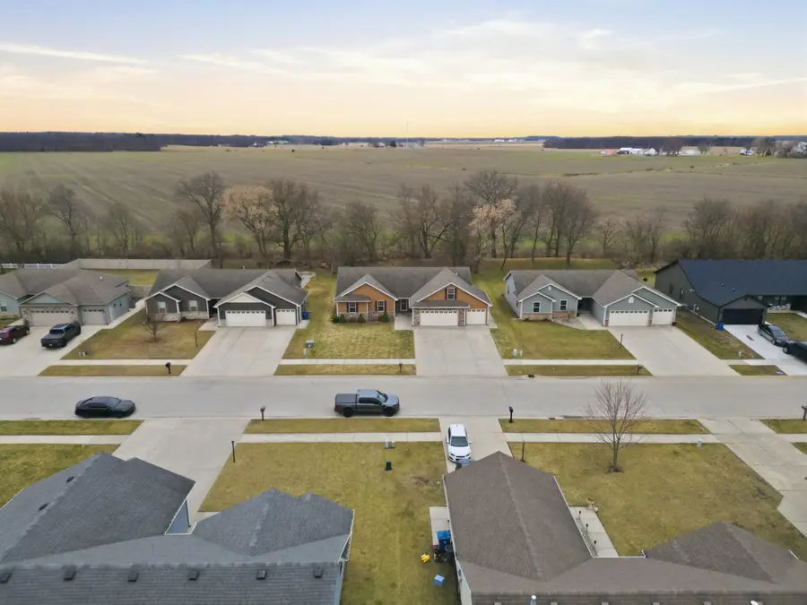 1926 Daisy Street Se, Demotte, IN 46310 - #3