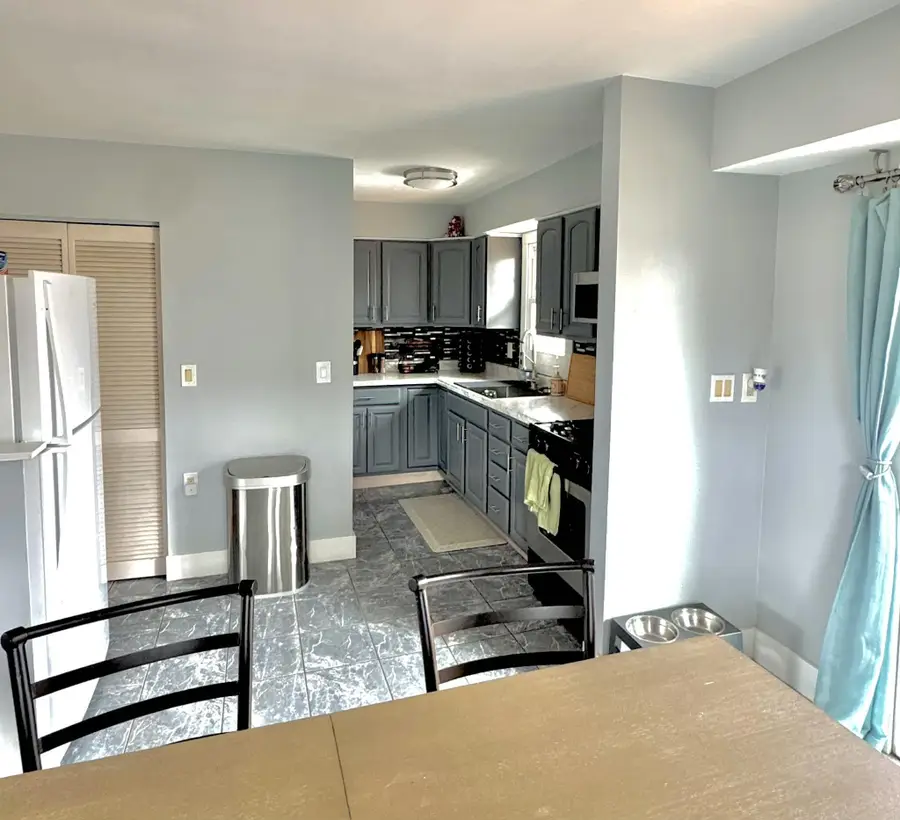 3303 W 79th Avenue, Merrillville, IN 46410 - #3