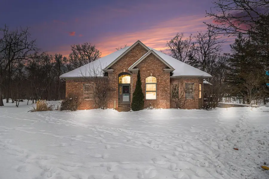 108 Lolabell Drive W, Valparaiso, IN 46385 - #2