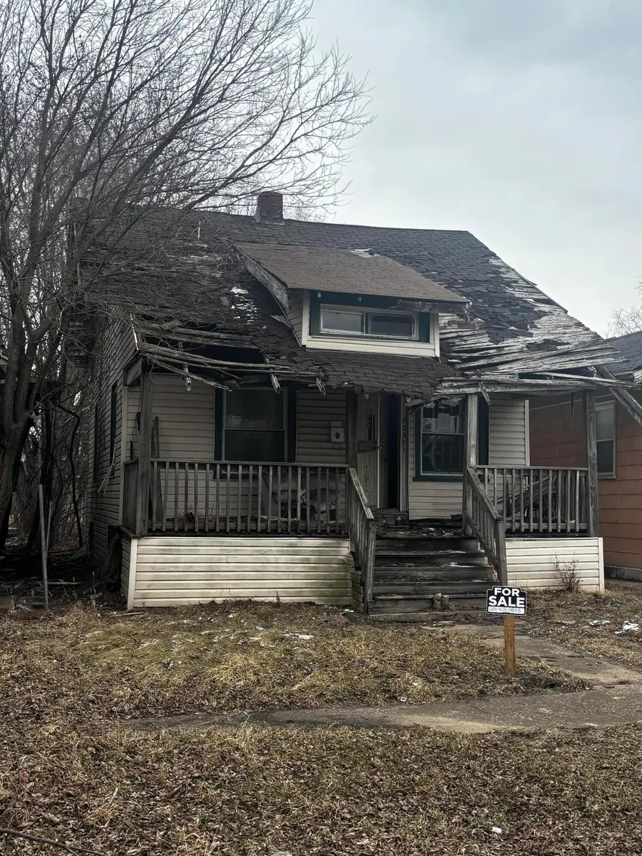 725 Georgia Street, Gary, IN 46402 - #2