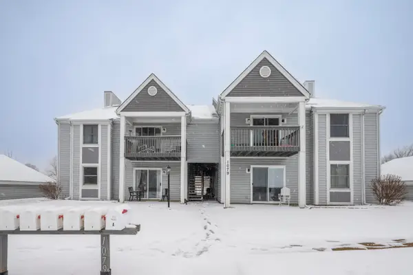 1079 Millpond Road #E, Valparaiso, IN 46385