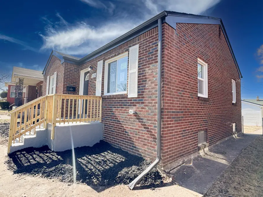 3636 Lincoln Street, Gary, IN 46408 - #2