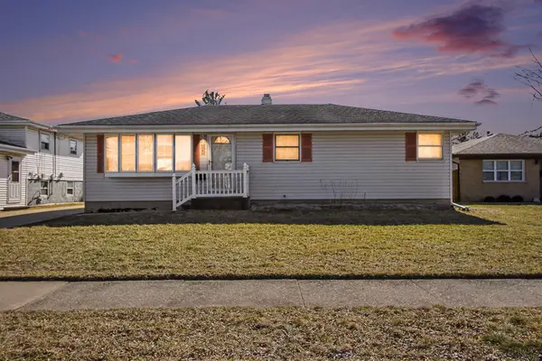 3048 Lois Place, Highland, IN 46322