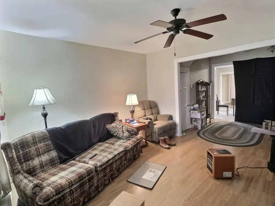 204 E Seymour Street, Kentland, IN 47951 - #2