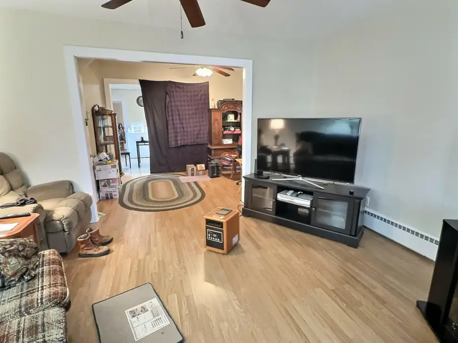 204 E Seymour Street, Kentland, IN 47951 - #3