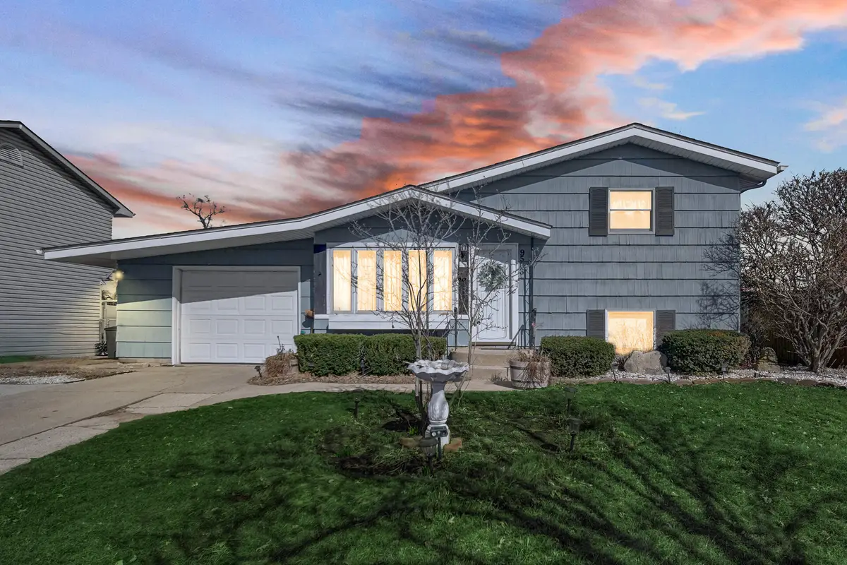 9503 Forrest Drive, Highland, IN 46322 - #1