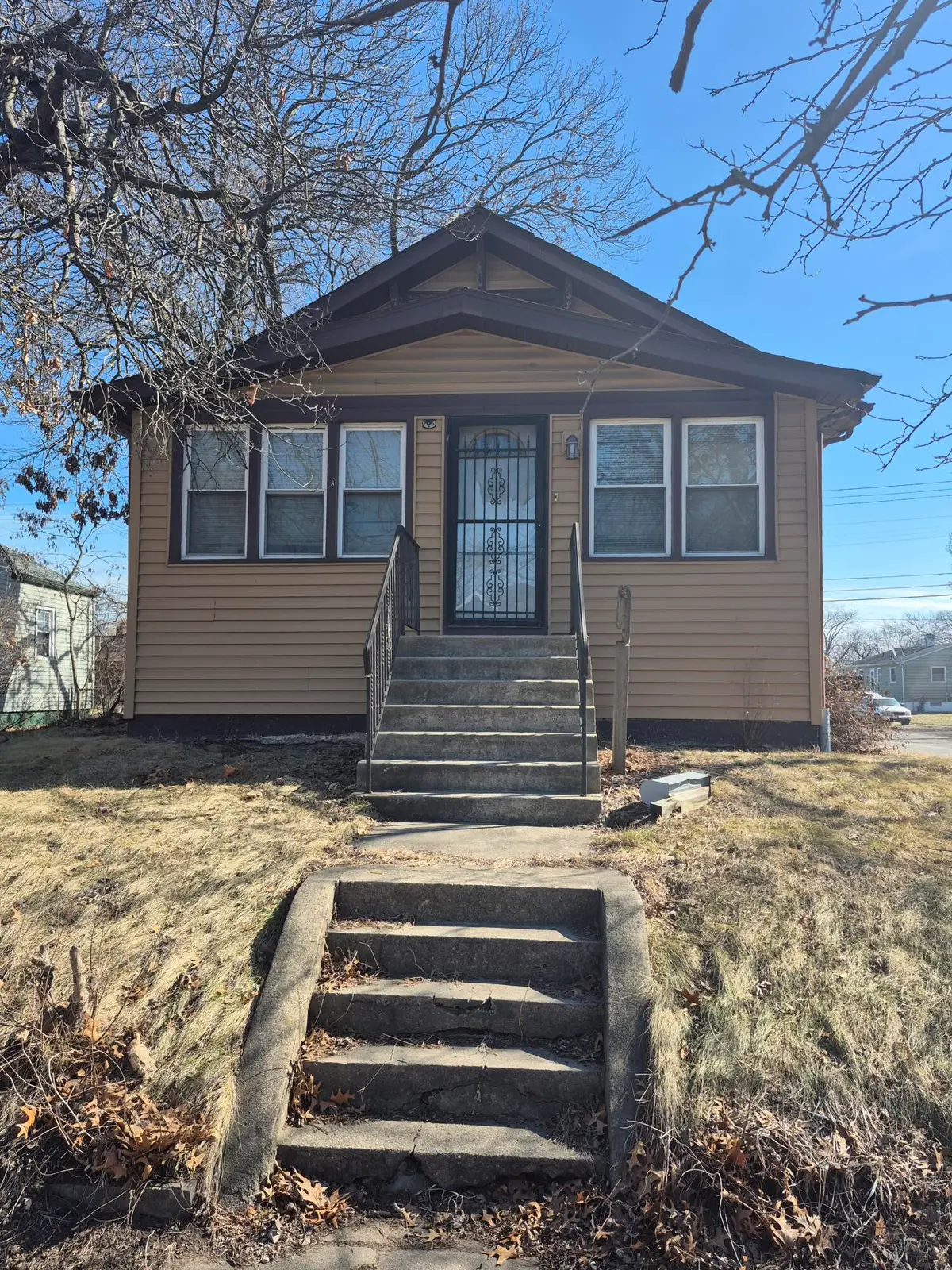 395 Porter Street, Gary, IN 46406 - #1