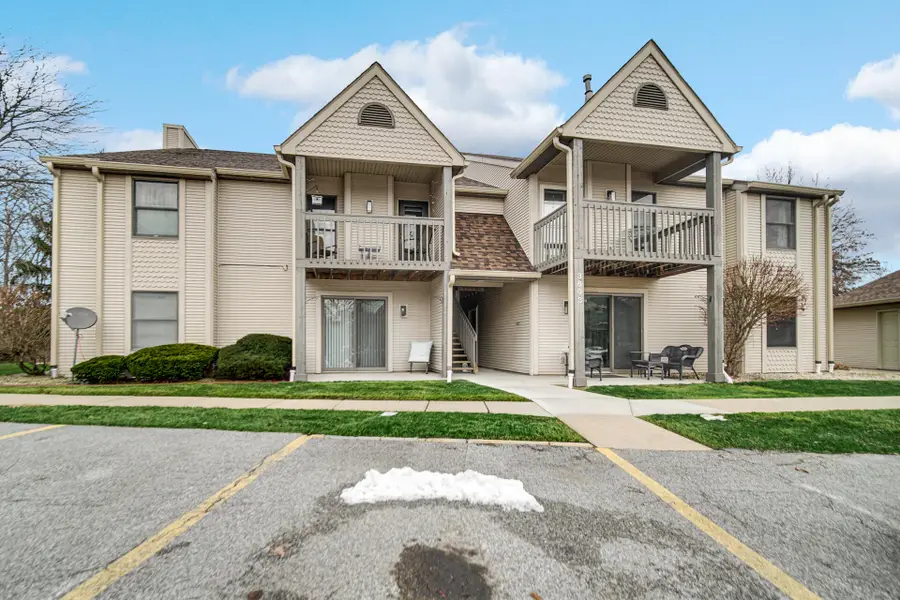 3603 Timberbridge Drive #E, Valparaiso, IN 46383 - #3