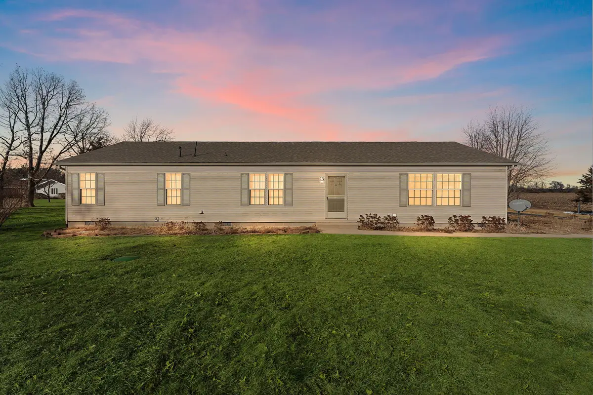 4492 W 800 N, Rensselaer, IN 47978 - #1