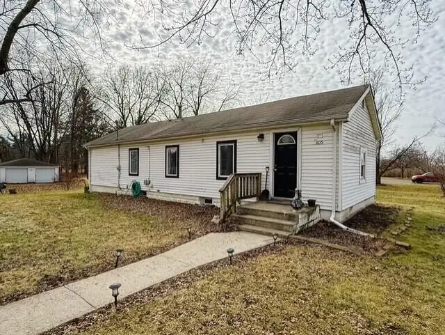 805 Sunset Drive, Kouts, IN 46347 - #1