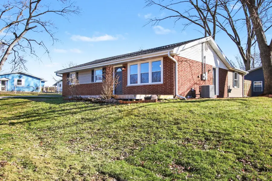 1700 Clayton Street, Valparaiso, IN 46383 - #2