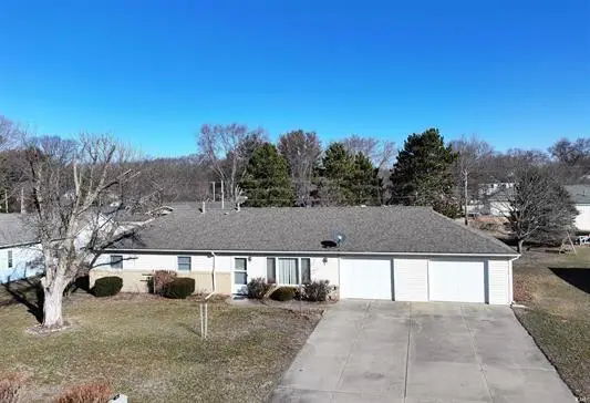 294 W Landing Terrace Drive, Winamac, IN 46996