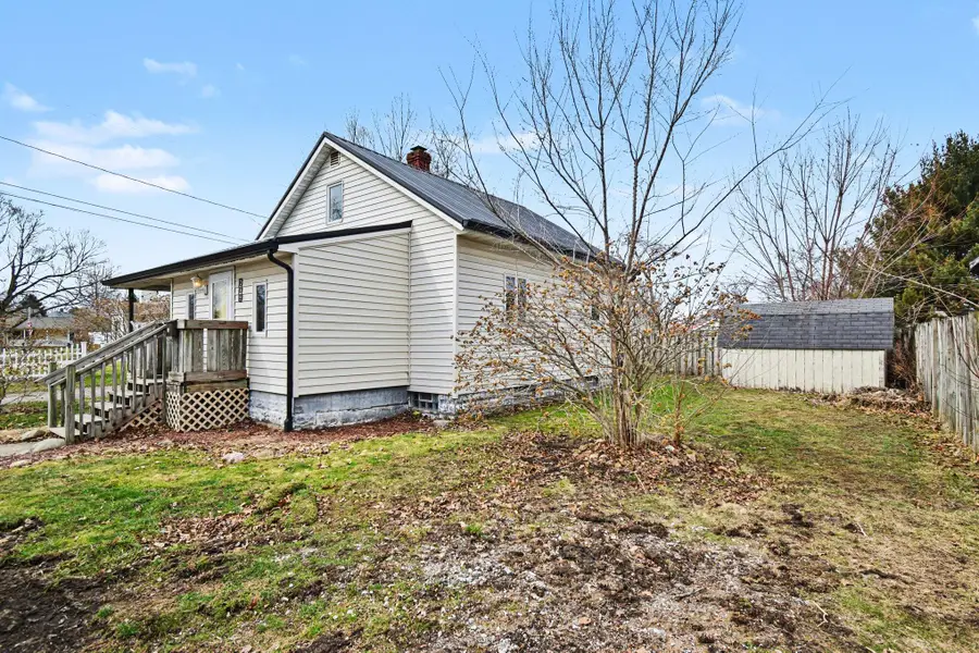 602 Illinois Street, Walkerton, IN 46574 - #3