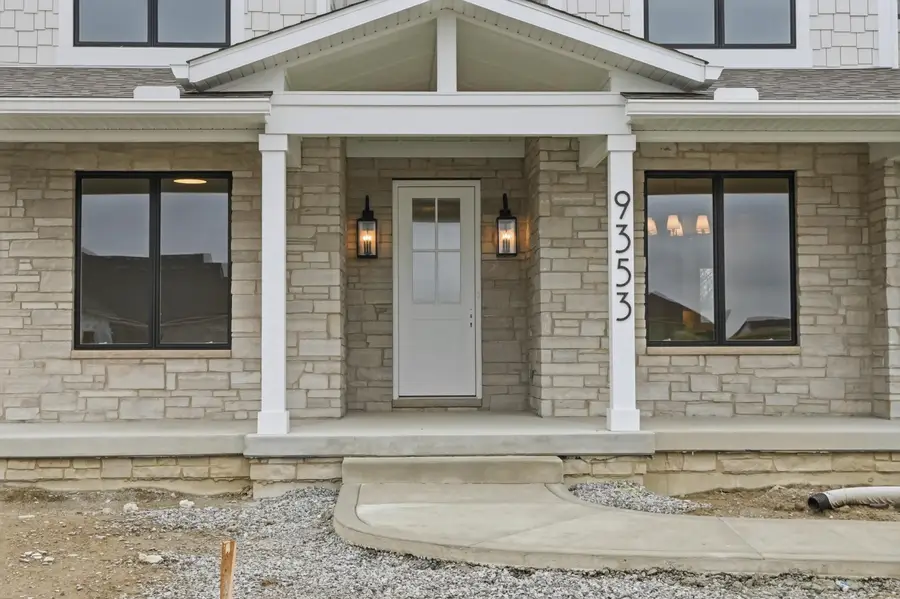 9353 Corydalis Avenue, Saint John, IN 46373 - #3