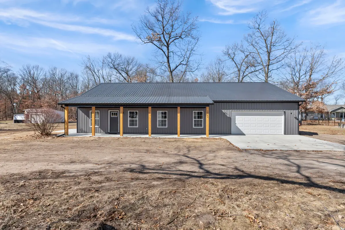 10842 N 1000 W, Demotte, IN 46310 - #1