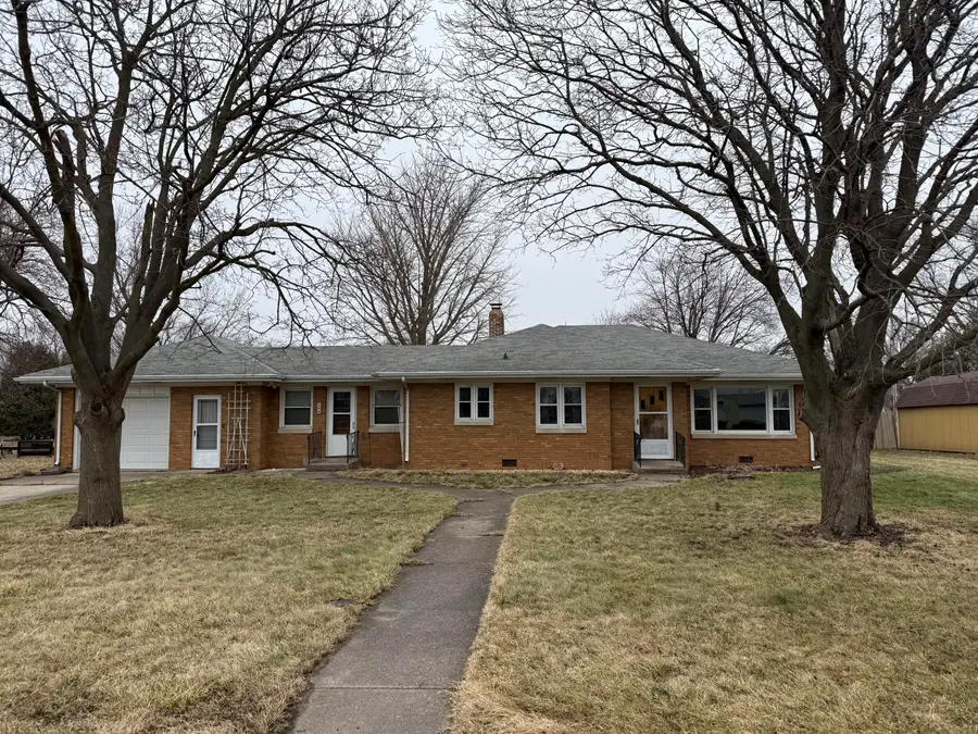 109 Iowa Street, La Crosse, IN 46348 - #2